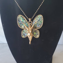 Load image into Gallery viewer, Bella Abalone Butterfly Pendant